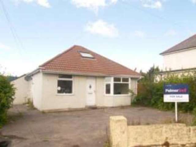 house front Image of 3 Bedroom Bungalow For Sale at Poole Dorset Wallisdown, BH12 4QR Image of house front